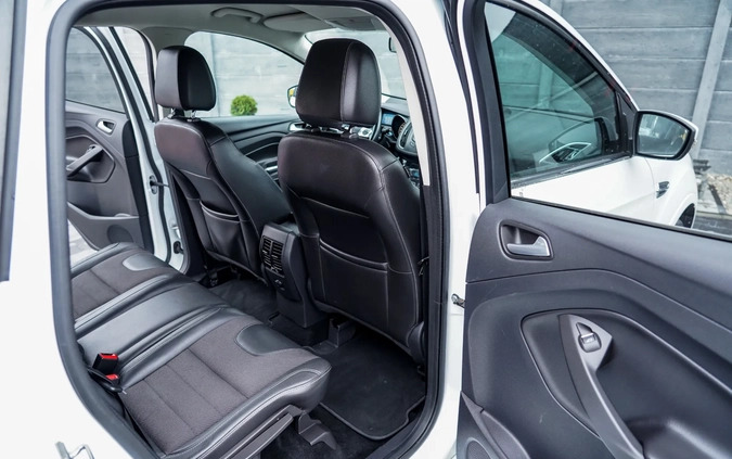 Ford Kuga cena 51900 przebieg: 247500, rok produkcji 2014 z Ozimek małe 781